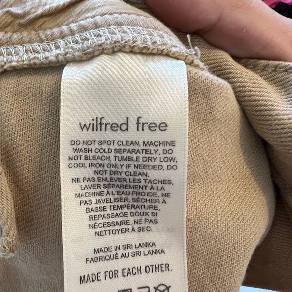 Wilfred free cargo pant size four. - Picture 10 of 11
